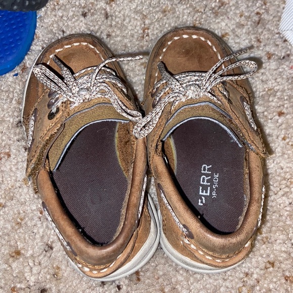 Little boy Sperrys - Picture 3 of 3